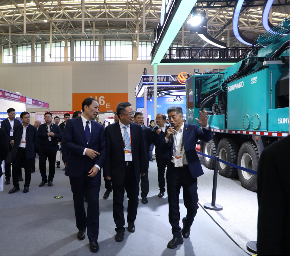 壹定发智能携手“战略相助同伴”中国煤炭地质总局精彩亮相2025中国国际矿业大会