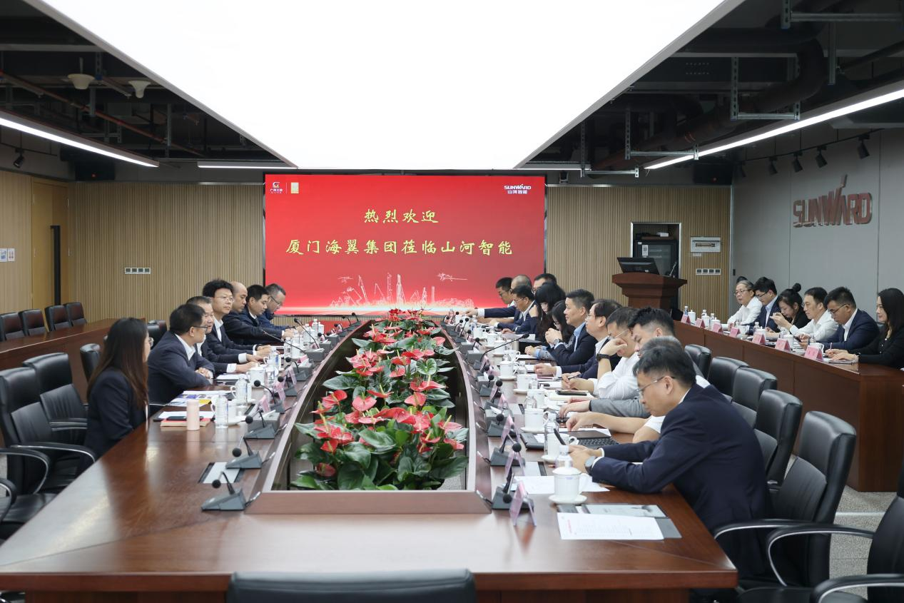 厦门海翼集团总司理金中权到访壹定发智能